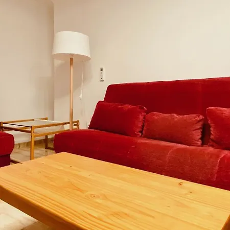 Comfortable Flat Close To The *