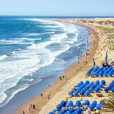 Comfortable Flat Close To The Апартаменти